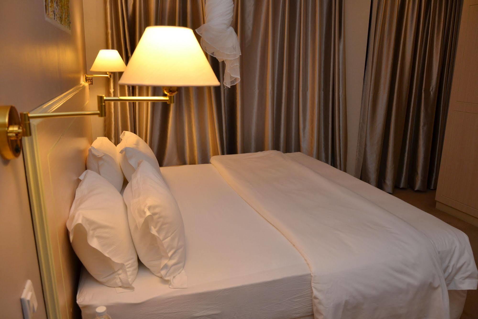 Gloria Hotel Kigali Dış mekan fotoğraf